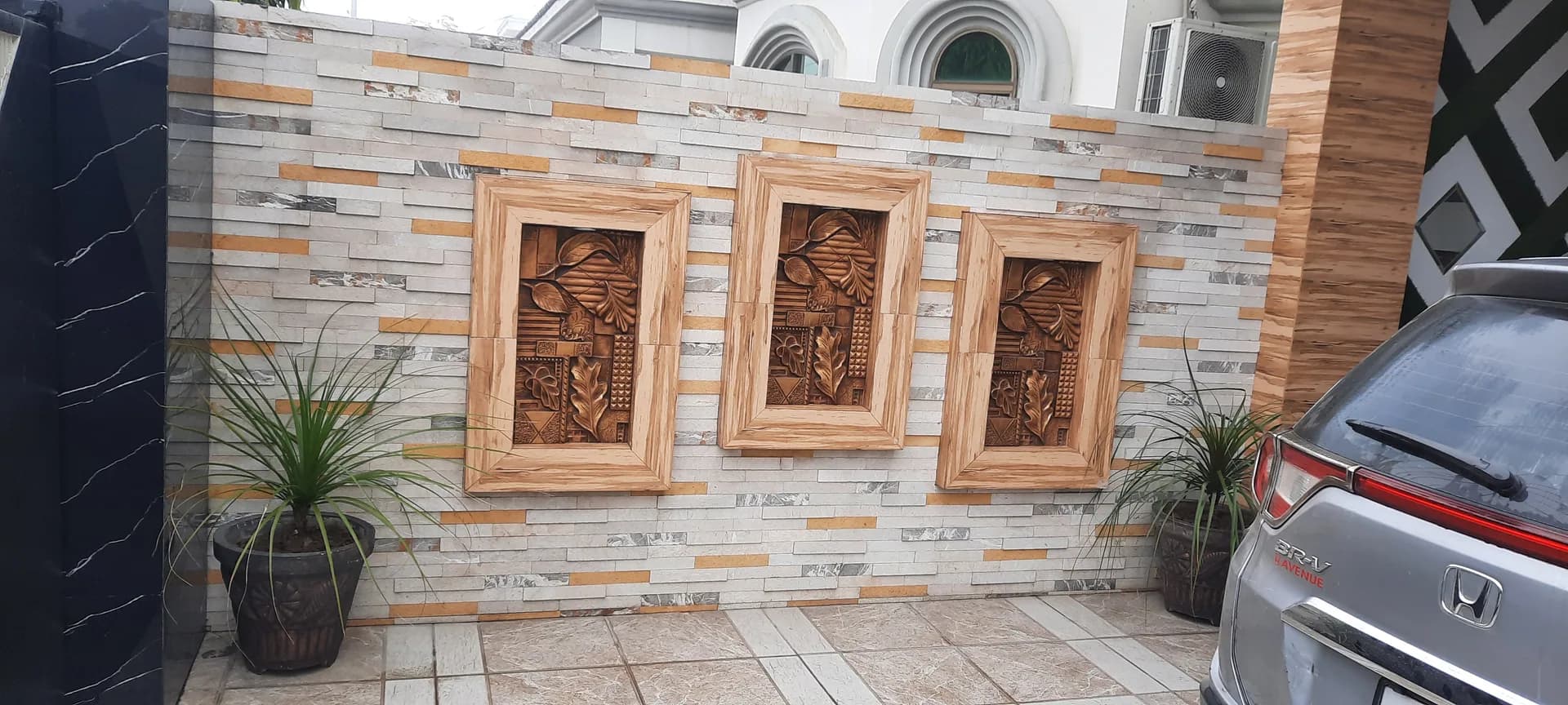 82 Jehlum — decorative courtyard wall, DC Colony Gujranwala